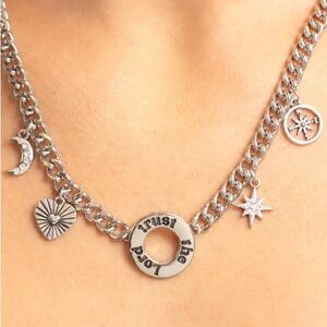 🙏🙌  “TRUST IN MIRACLES” WHITE NECKLACE WITH FREE MATCHING EARRINGS ~ PAPARAZZI❗️